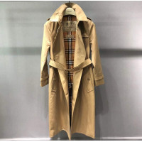 Burberry Trenchcoat Beige 